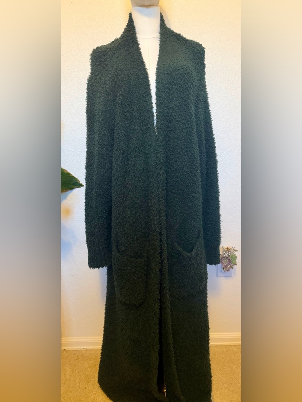 Gianni Bini - Cozy Long Open-Front Teddy Cardigan - Dark Green
